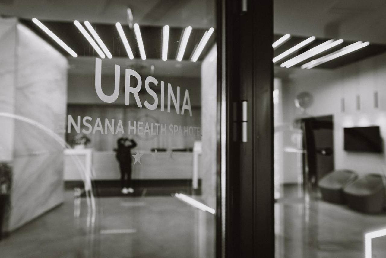 ホテル Ensana Ursina ソバタ エクステリア 写真